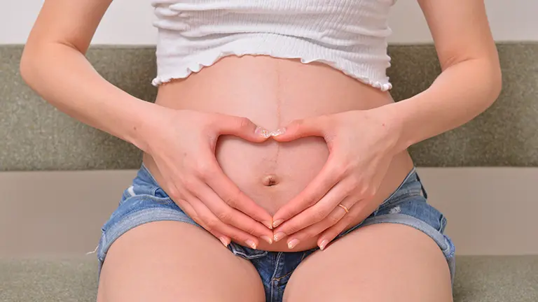 妊娠線対策は出産準備中も、育児スタートの産後ママも