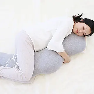 妊娠中の抱き枕