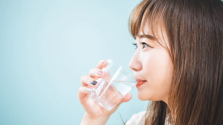 適切な水分補強と生活習慣の見直し