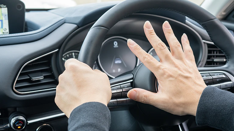 あおり運転の恐怖