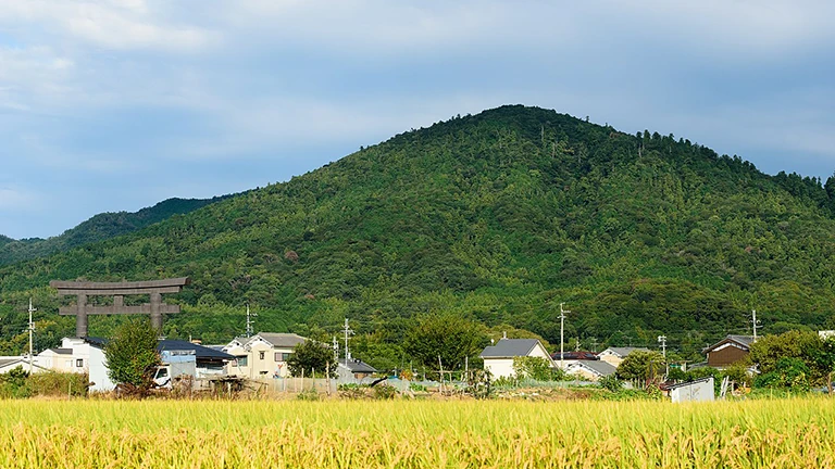 三輪山