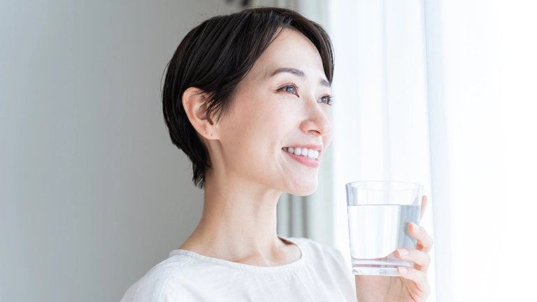 毎日飲むと痩せると言われる飲み物とは