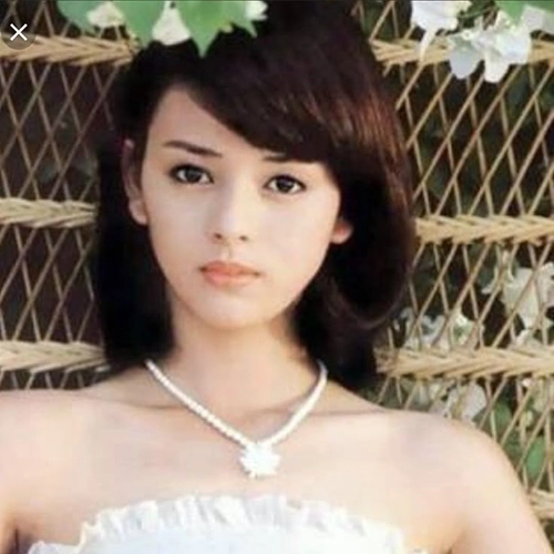 岡田奈々