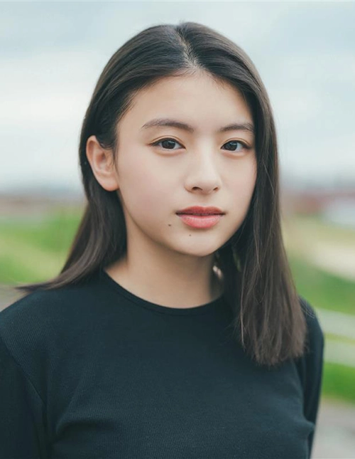 出口夏希