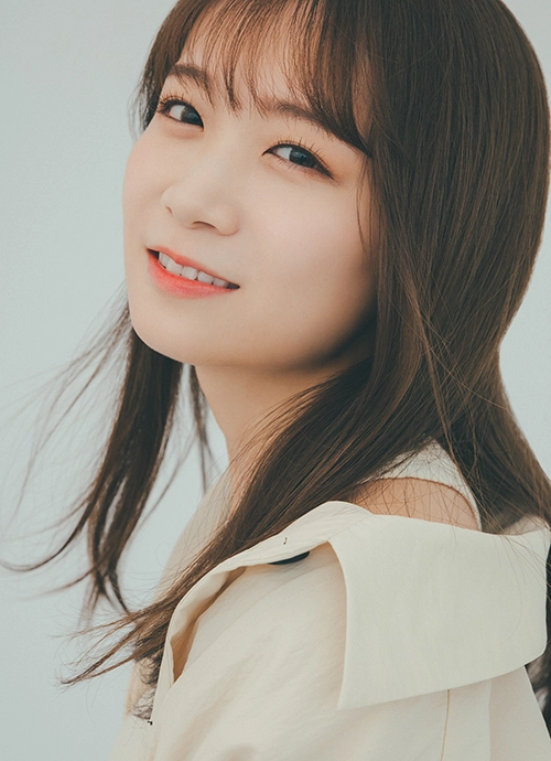 秋元真夏