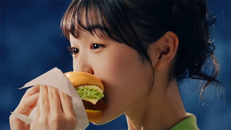 宮迫翠月（モスバーガーCM）