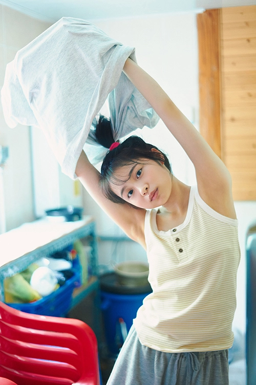 林芽亜里