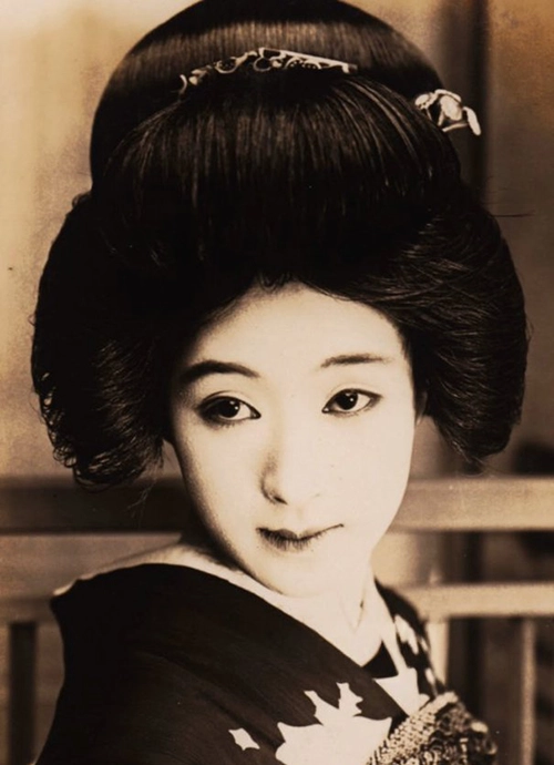 松井千枝子