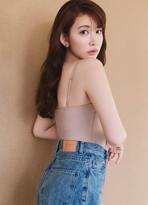 小嶋陽菜