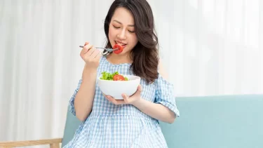 妊娠中の気になる「体重増加」と「食べ物」の考え方｜理想の体重管理方法とは？