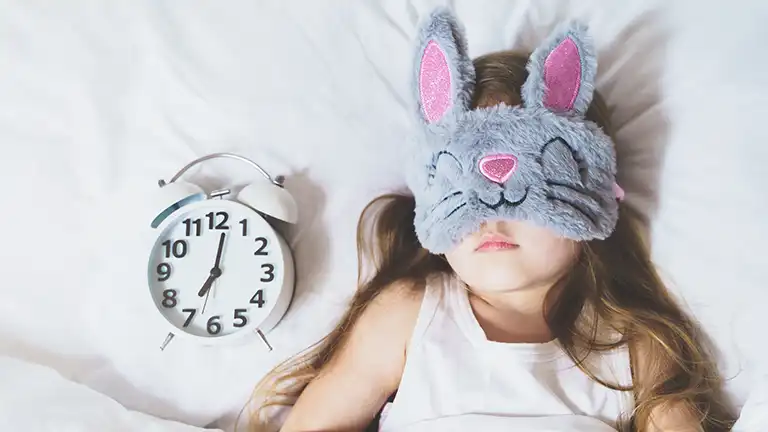 子どもの睡眠のこと「記憶」や「臨界期」にも影響する睡眠リズム！理想の睡眠時間は？