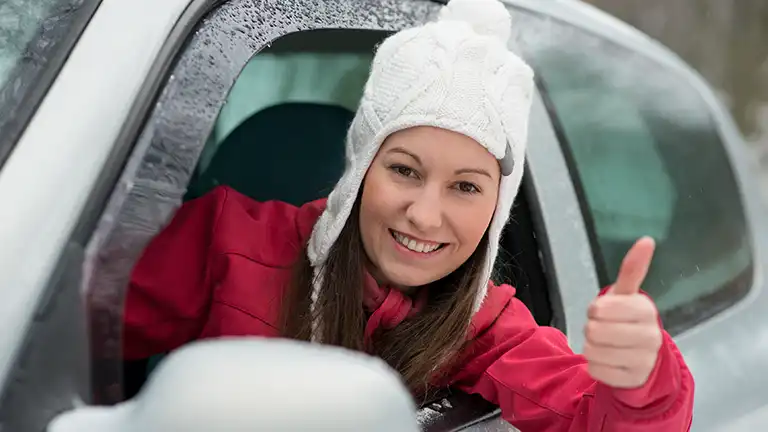 【冬】車の窓ガラス”凍結や白い曇り”対処法に要注意！予防法も伝授！