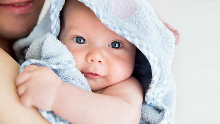 アトピー性皮膚炎はどう予防する？秋冬生まれの赤ちゃんの乾燥対策