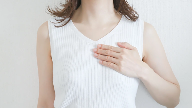 乳がんの症状は？原因は？早期発見が大切！知っておきたい乳がんのこと