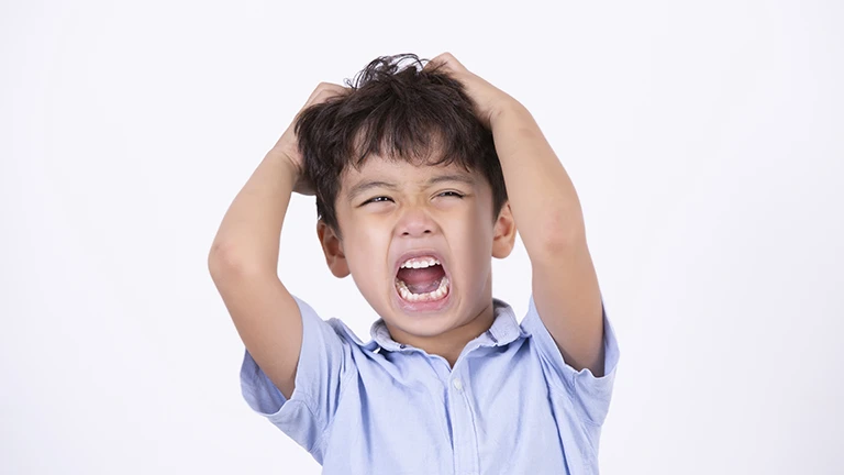 感情のコントロールができない小学生の怒りマネジメント！親が実践すべき向き合い方とは？