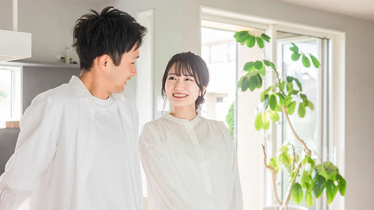 結婚前に同棲はあり？なし？一緒に暮らすメリットとデメリットって？