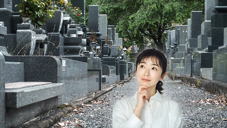 知らずにやってない？先祖の墓参りで絶対にやってはいけない行為3選