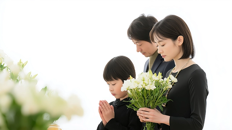 今「直葬」が急増中！？なぜ人気？費用・裏側・トラブル実例…経験者のリアルとは