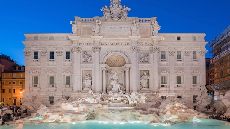 え、そうなの！？トレビの泉の真実…投げられた大量のコインの使い道が深すぎた