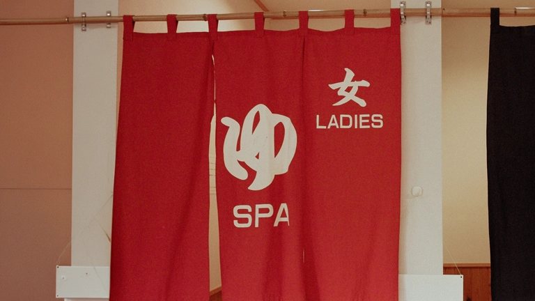 どっちが正解？5歳男児の女湯利用めぐりシングルマザーと利用客で大論争…SNS賛否