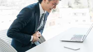 プレッシャーでおなかが痛くなるのはなぜ？大事な予定前の腹痛・下痢を整える対策