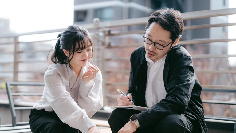 なぜ逆？忙しい人ほど余裕があって暇なのに疲れてる人…シンプルだけど決定的な思考と行動の差とは？