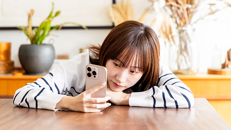 子どもの頃の恨みが招く結末…親の介護拒否など現実に？SNS賛否