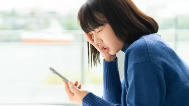 通知来た瞬間に撮れが苦痛…BeRealでリアル求められすぎて逆に疲れる若者が急増しているワケ