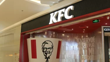 ケンタッキー、チキン1本330円時代に突入…度々の値上げにSNS悲鳴「