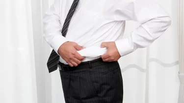食事を減らしても体重が落ちない男性へ｜おなかまわりをすっきり目指す代謝ケア