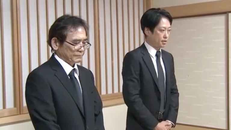 イオンモール熊本爆発事故「ハビタ」の幹部が遺族に謝罪・初めて取材対応「曖昧な表現で逃げようとしてんじゃねーよ」「後手の後手よね」「従業員の命より自分達の利益優先」