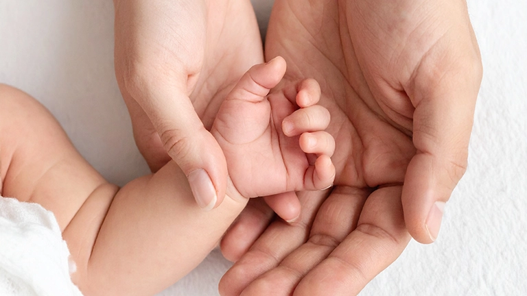 「2人目が欲しい」が過去最低に…深刻化する少子化に「欲しいけど無理なだけお金の問題ですよ」「環境の問題の方が多いと思う」悲痛な声