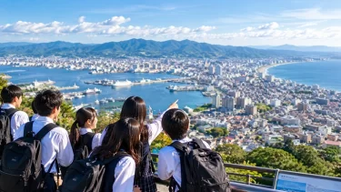 定番に異変？京都・奈良離れ？修学旅行の行き先が北海道へ…函館を選ぶ中学校が急増するワケとは
